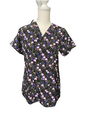 WonderWink Black Floral V‑Neck Scrub Top with Pink & Purple Blooms NWT SMALL